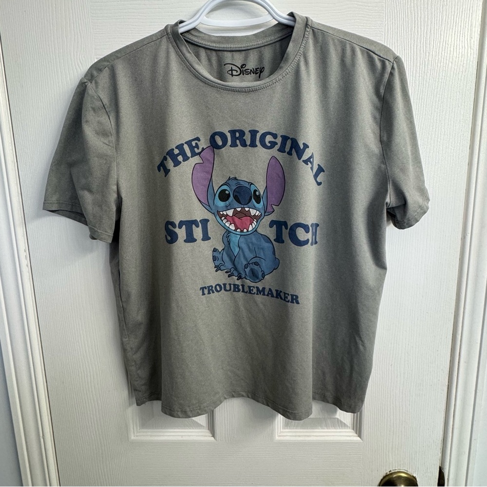 Disney Stitch Troublemaker Graphic Tee Womens L Grey Y2K Sleepwear Lilo & Stitch